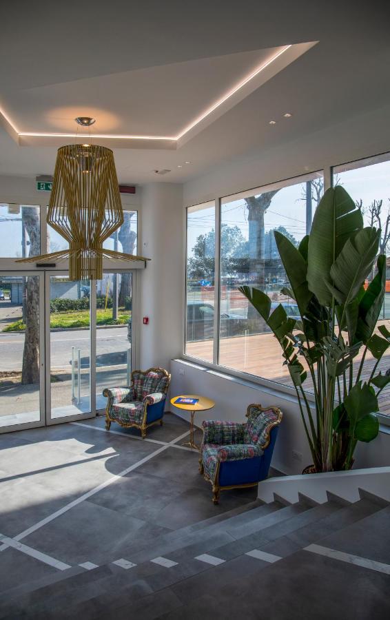 Hotel One Design