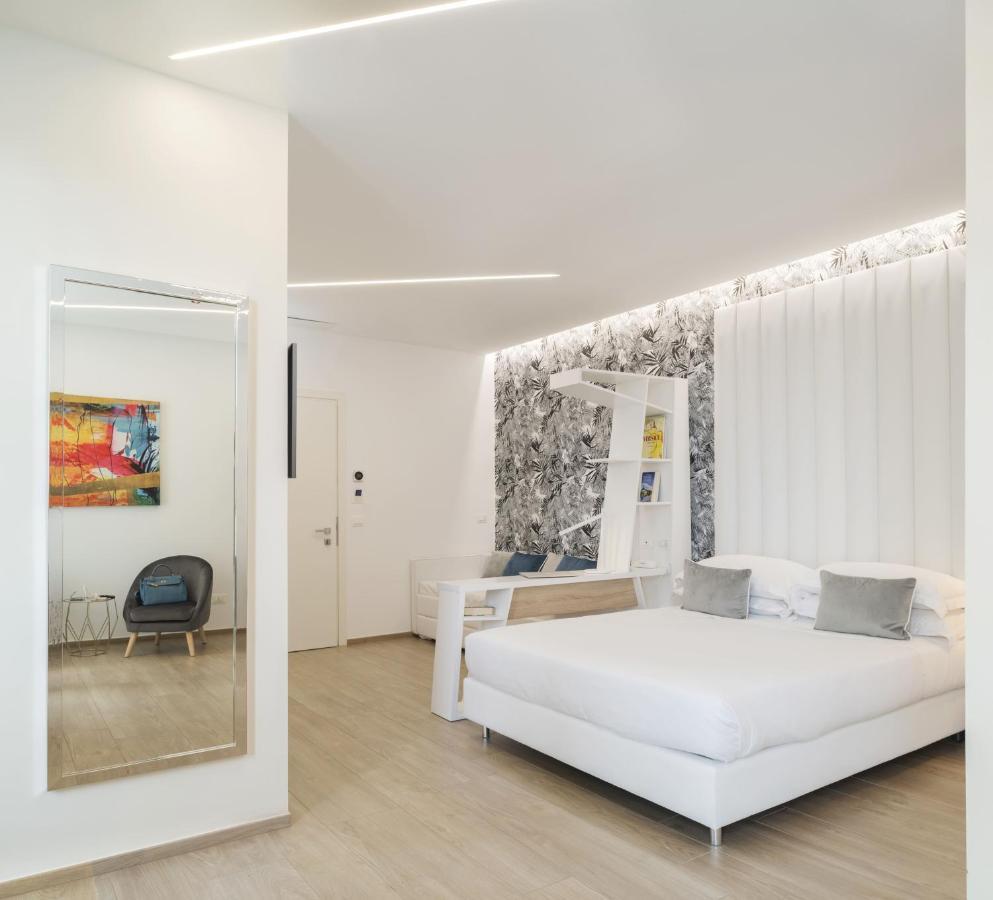 One Design Hotel 4*