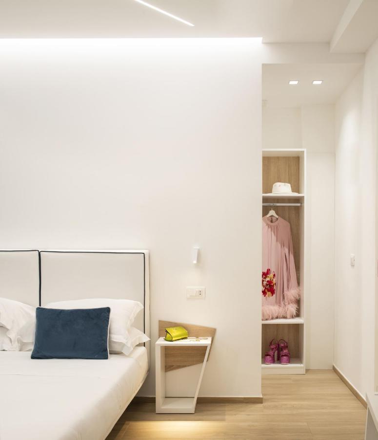 Hotel One Design