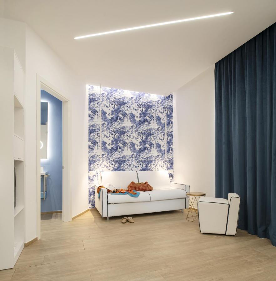 Hotel One Design