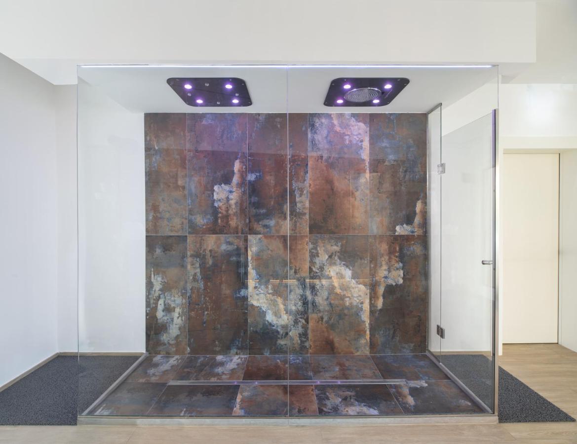 Hotel One Design 4*